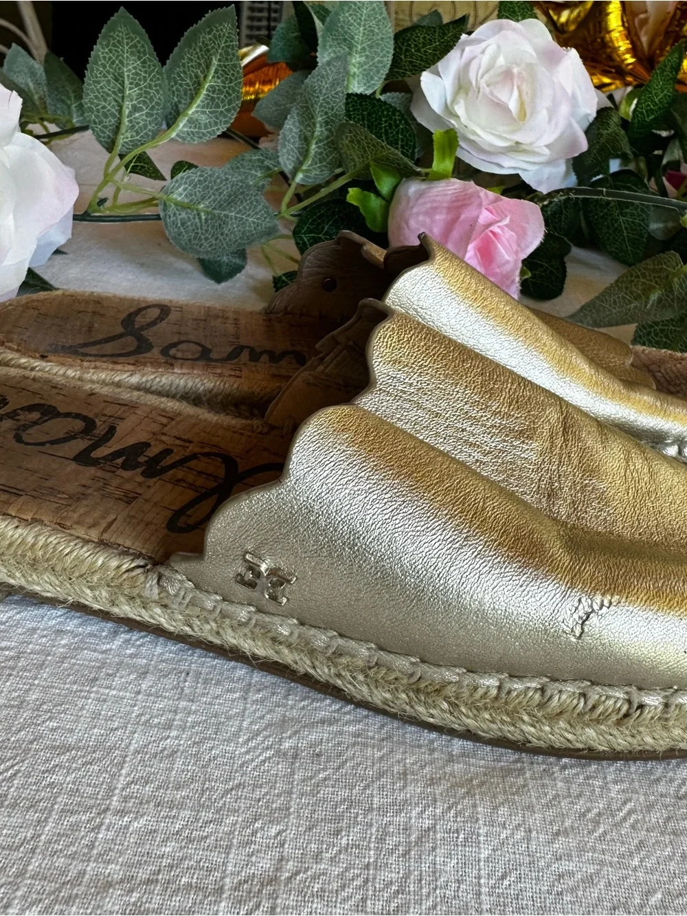 Sam Edelman Metallic Gold Scalloped Espadrille Slide